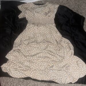 SHEIN Tan and White Leaf Print Midi Dress